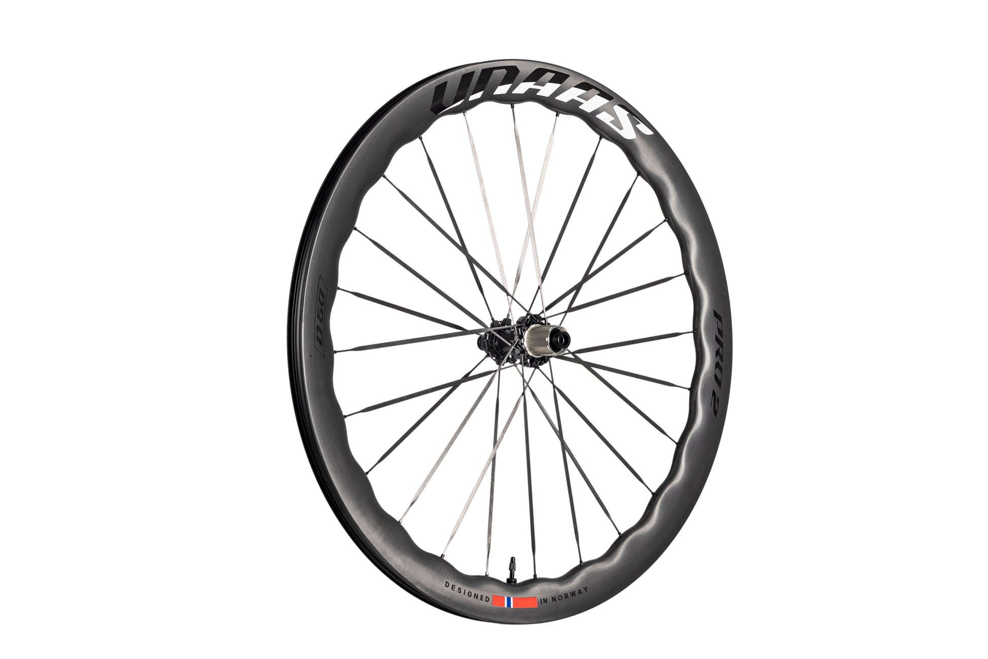 UNAAS Pro2 carbon bicycle wheel with wave rim, white UNAAS branding, black hub, and Norwegian flag detail.