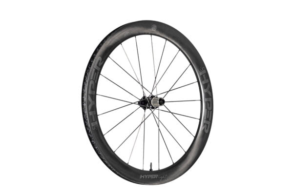 Lún HYPER LIGHT carbon fiber bicycle wheel, deep-section rim with debossed dark gray HYPER branding. Product appearance.
